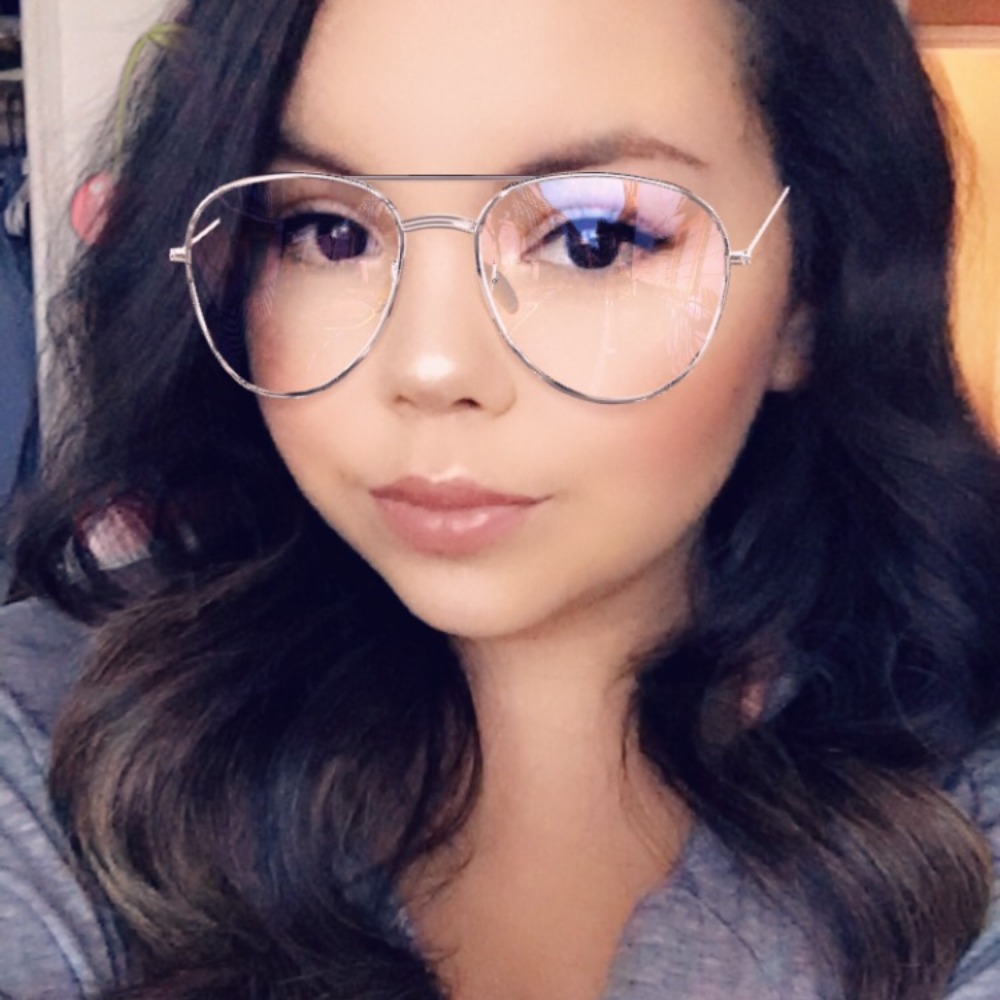 Meet your Posher, Val